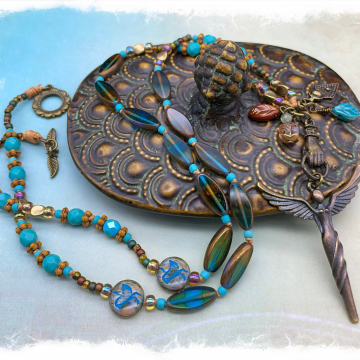 Goddess in the Woodlands Goddess in the Woodlands